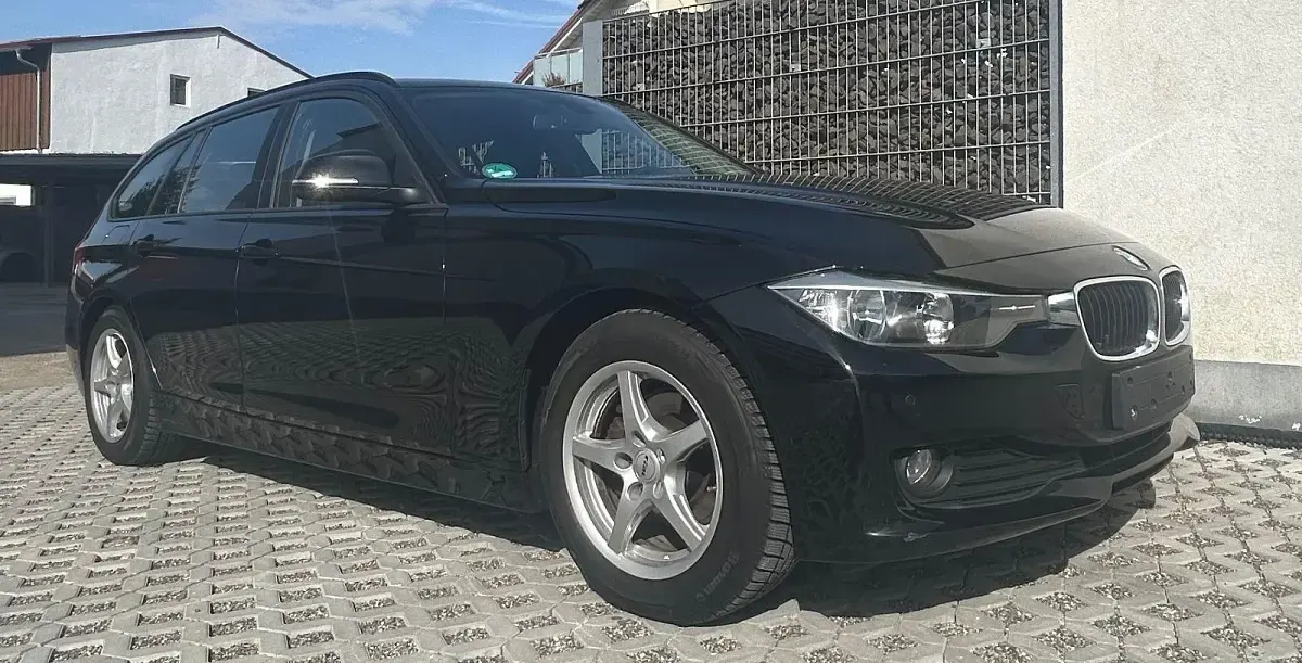 Używany BMW 320 Efficient Dynamics 163 KM (119 kW) 2015 Czarny Kombi