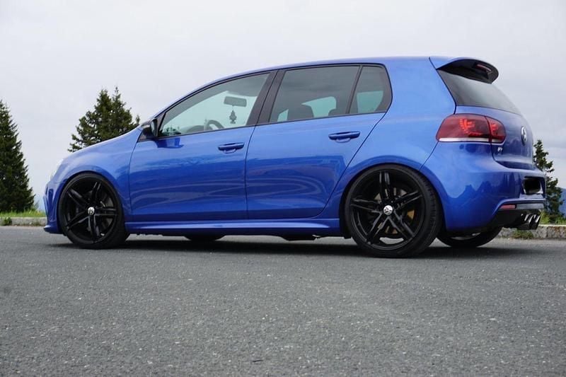 Używany VW Golf VI R 271 KM (199 kW) 2011 Niebieski Hatchback
