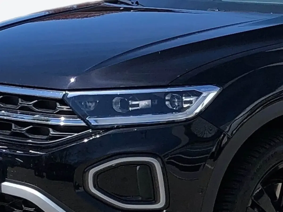 Usata VW T-Roc Style 150 CV (110 kW) 2024 Nero SUV