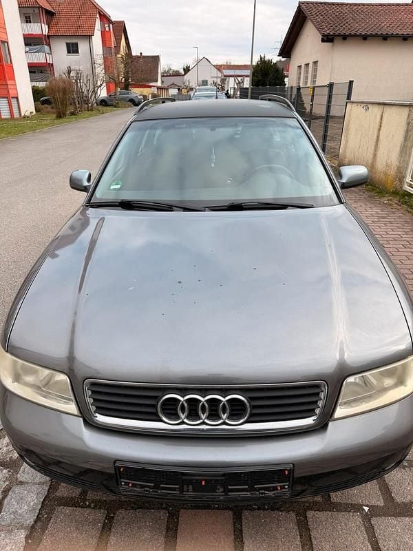 Gebraucht Audi A4 125 PS (91 kW) 1999 Grau Kombi