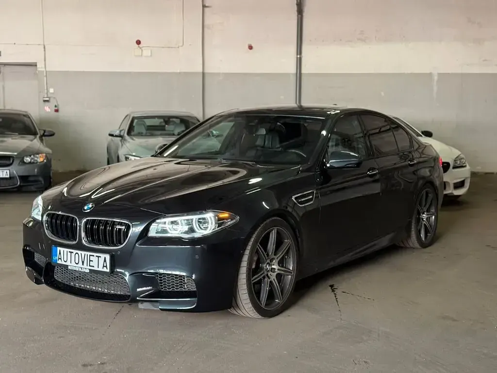 Gebraucht BMW M5 Sport Line 560 PS (411 kW) 2014 Schwarz Limousine