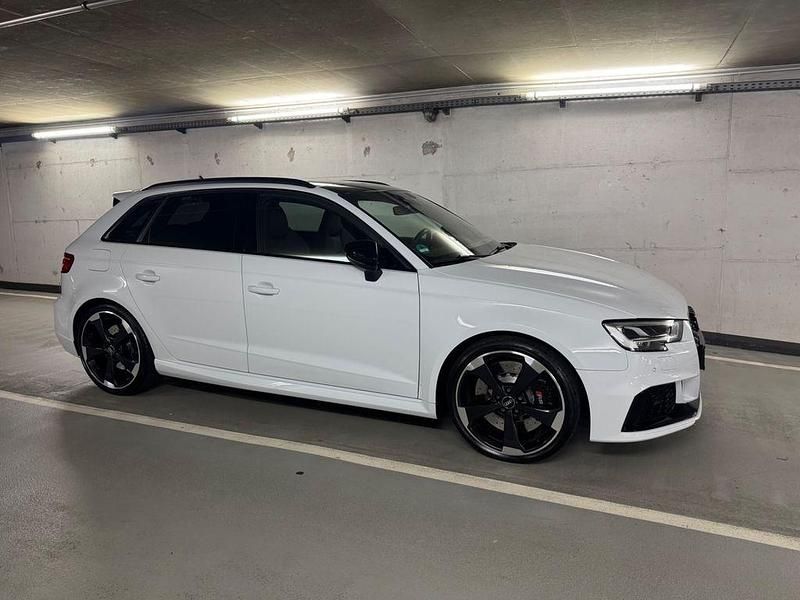 Gebraucht Audi RS3 Sport 400 PS (294 kW) 2020 Weiß Limousine
