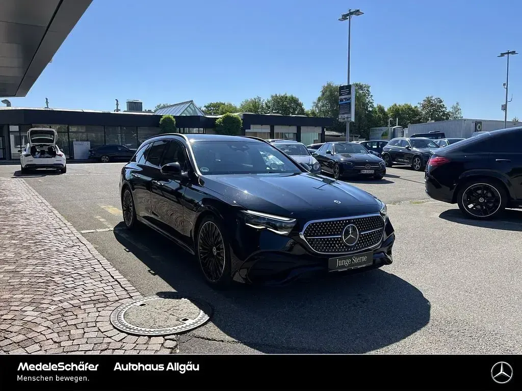 Gebraucht Mercedes E300 Premium 313 PS (230 kW) 2024 Schwarz Limousine