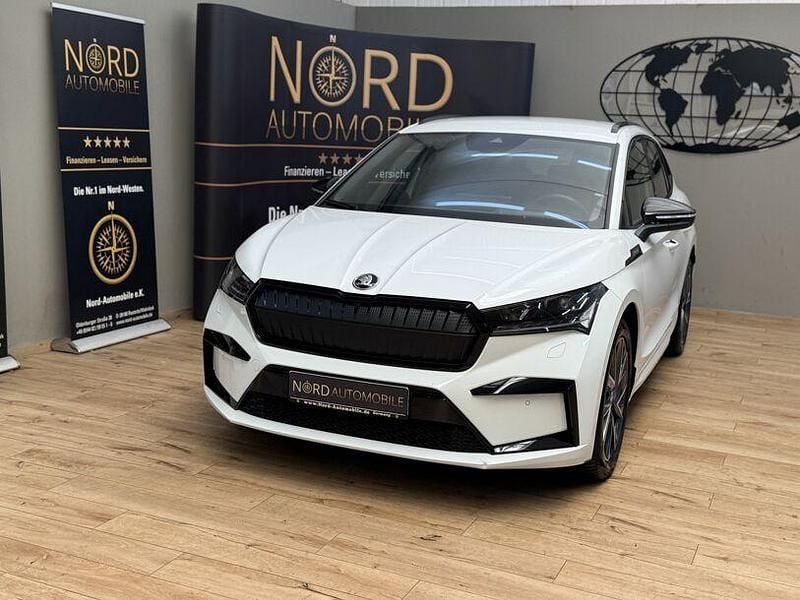 Moonweiß metallic (metallic) Gebraucht 2022 Skoda Enyaq iV SUV | 35.889 € (Guter Preis) - Bild 1/3