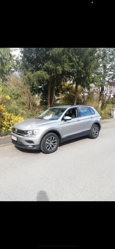 Silber Gebraucht 2018 VW Tiguan SUV | 16.300 € (Superpreis) - Bild 1/4