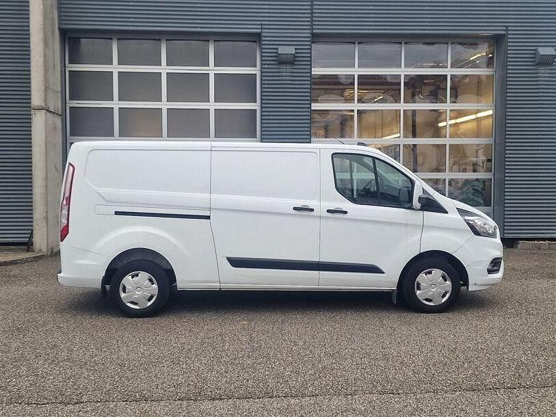 Gebraucht Ford Transit Custom Trend 105 PS (77 kW) 2022 Frozen white Limousine