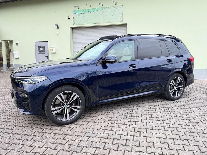 Gebraucht BMW X7 M Sport 340 PS (250 kW) 2022 Blau SUV