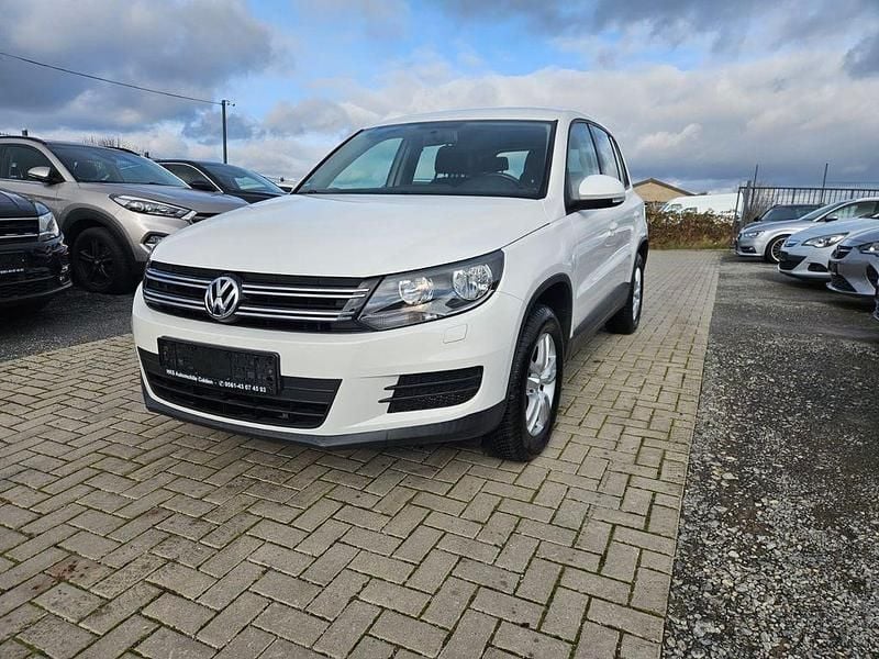 Gebraucht VW Tiguan Trendline 122 PS (89 kW) 2013 Weiß SUV