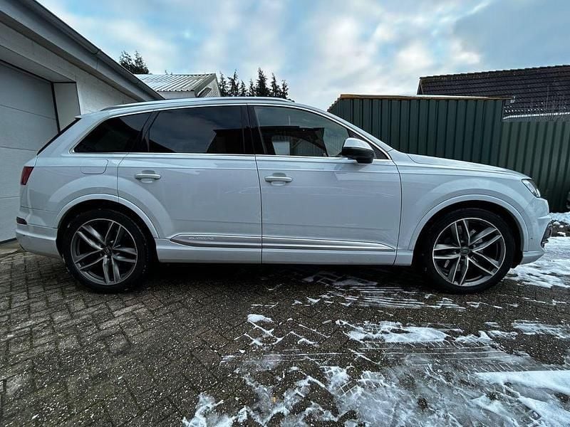Gebraucht Audi SQ7 Sport 435 PS (319 kW) 2016 Weiß SUV