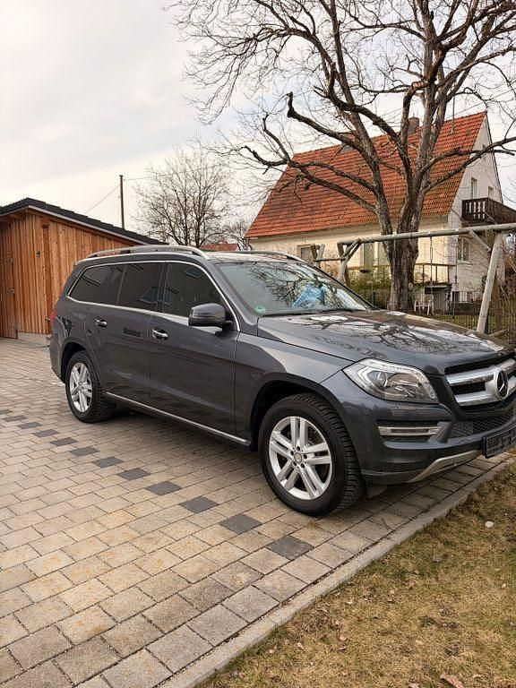 Gebraucht Mercedes GL350 258 PS (189 kW) 2015 Grau SUV