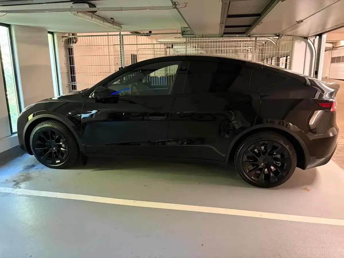 Brugt Tesla Model Y 378 kW (514 HK) 2023 Sort SUV