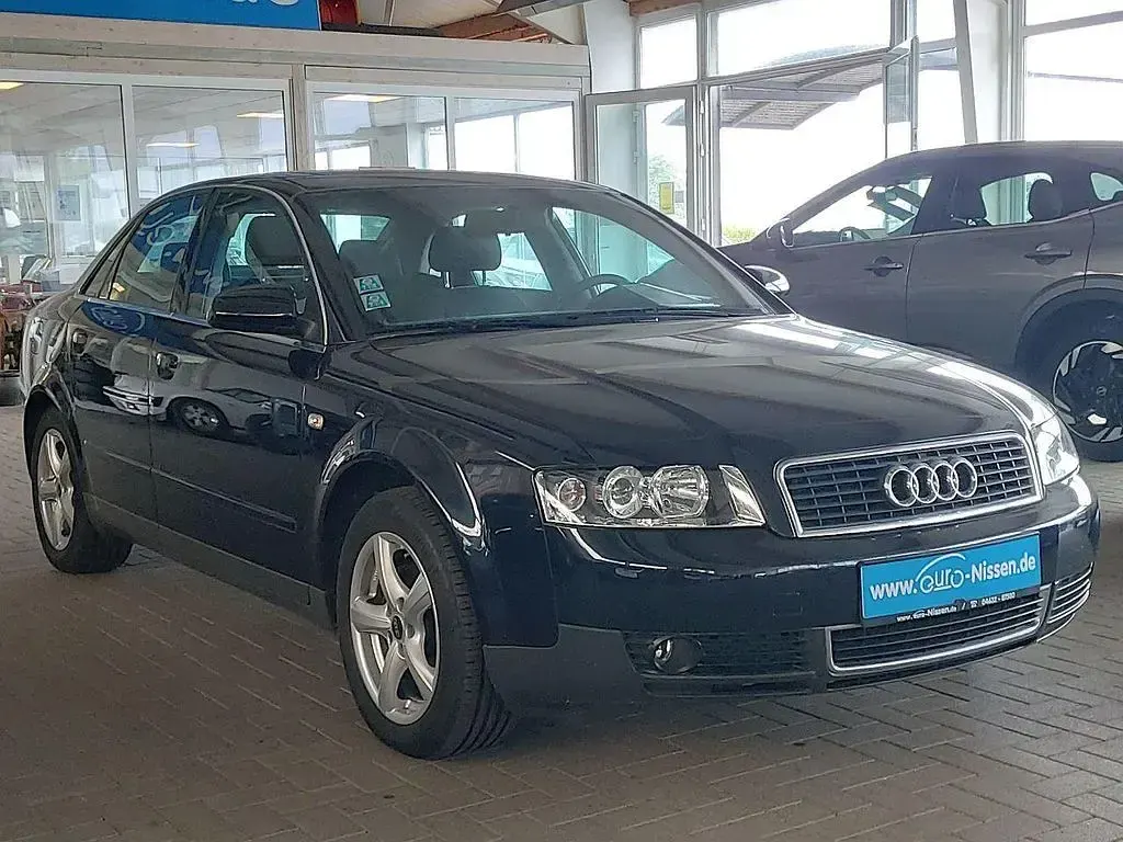 Gebraucht Audi A4 131 PS (96 kW) 2001 Mingblauperleffekt Limousine