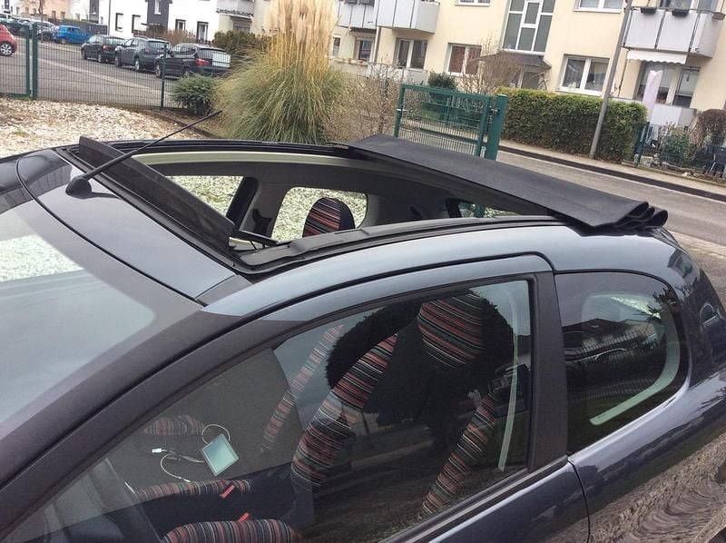 Gebraucht Citroën C1 69 PS (50 kW) 2015 Schwarz Kleinwagen