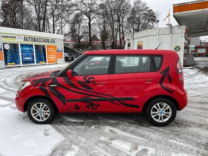 Gebraucht Kia Soul Vision 126 PS (92 kW) 2009 Rot SUV