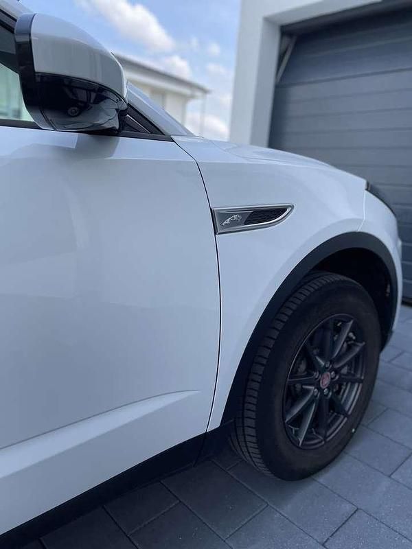 Gebraucht Jaguar E-Pace 200 PS (147 kW) 2021 Weiß SUV