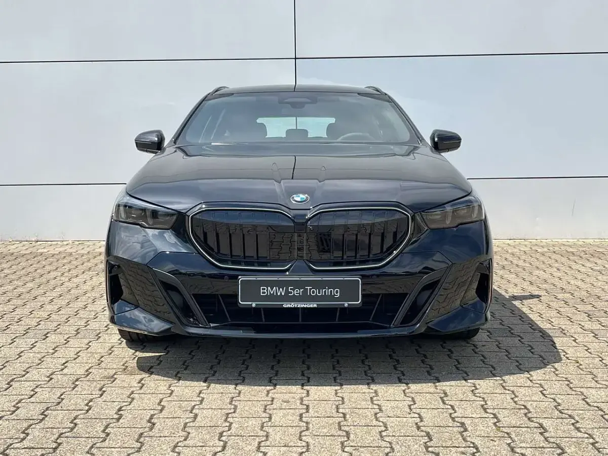 Neu BMW 540 M Sport 286 PS (210 kW) 2026 Schwarz Limousine