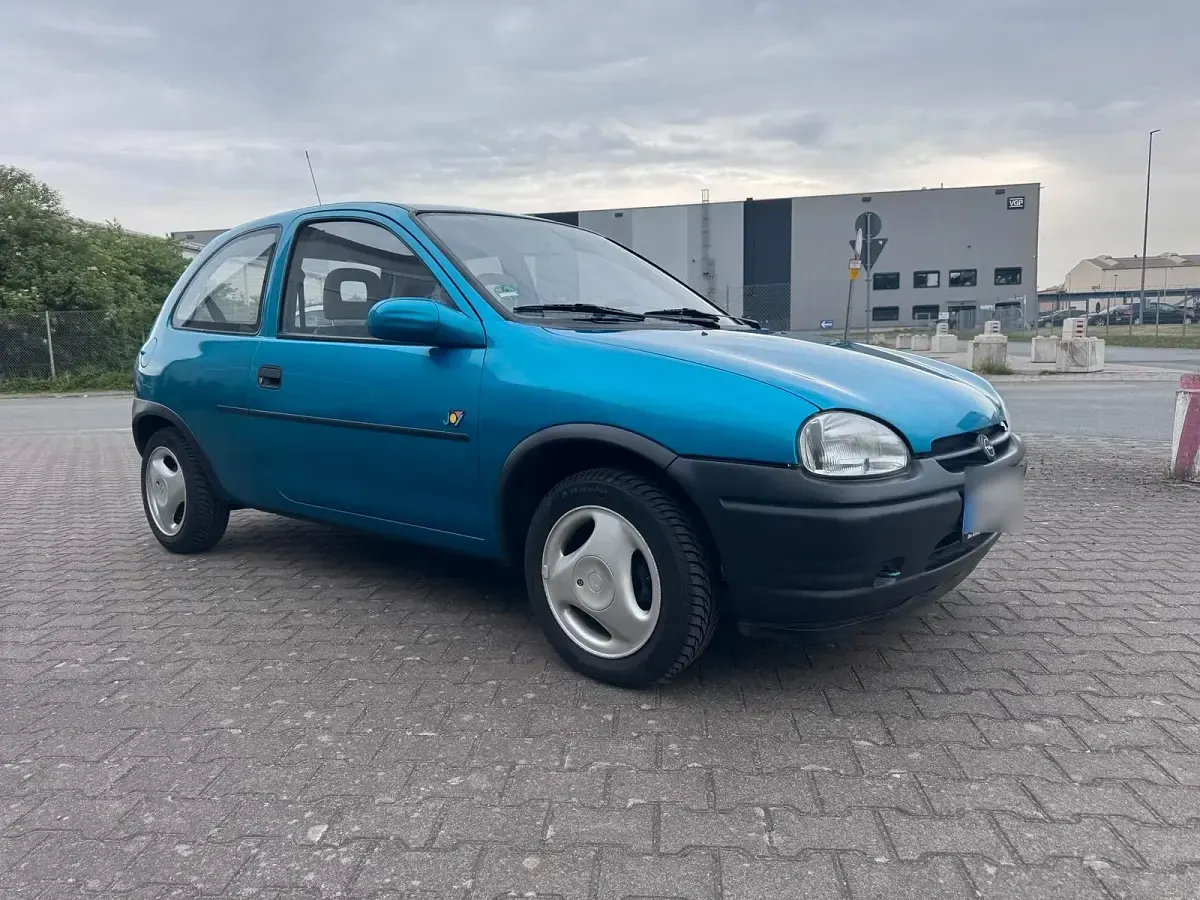 Gebraucht Opel Corsa 45 PS (33 kW) 1993 Grün Kleinwagen