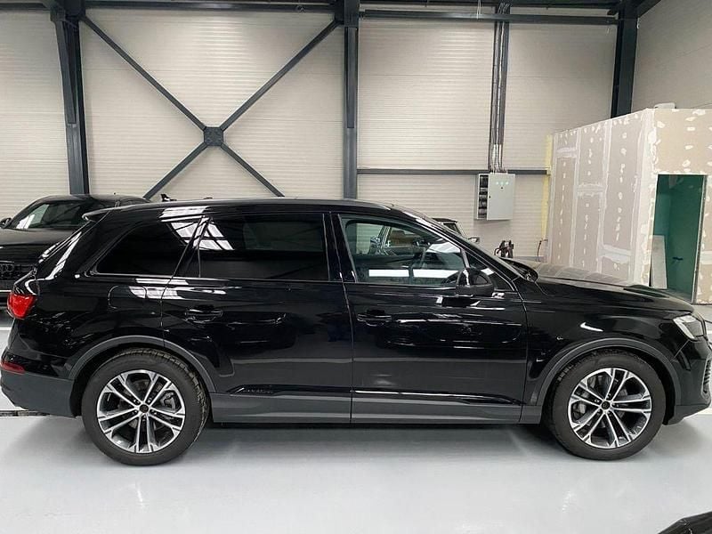 Gebraucht Audi Q7 252 PS (185 kW) 2024 Schwarz SUV