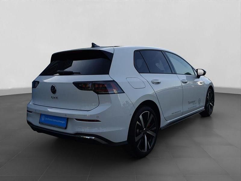Gebraucht VW Golf VIII GTE 272 PS (200 kW) 2024 Weiß Limousine