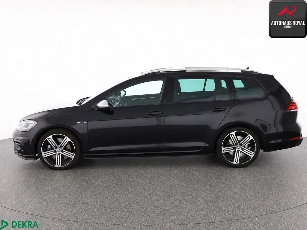 Gebraucht VW Golf VII R 301 PS (221 kW) 2020 Deep black Kombi