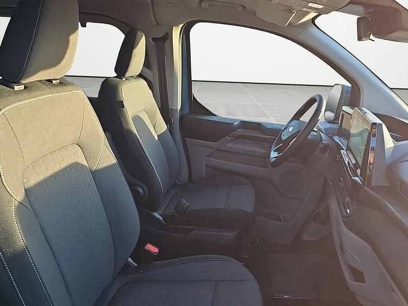 Neu Ford Tourneo Custom Titanium 170 PS (125 kW) 2026 Chroma blue Van