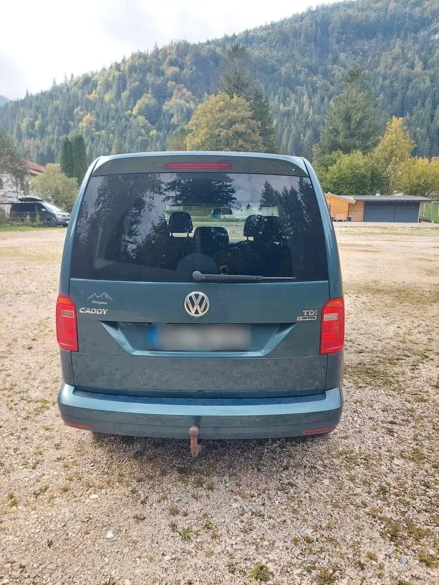 Gebraucht VW Caddy 122 PS (89 kW) 2017 Grün Van / Kleinbus