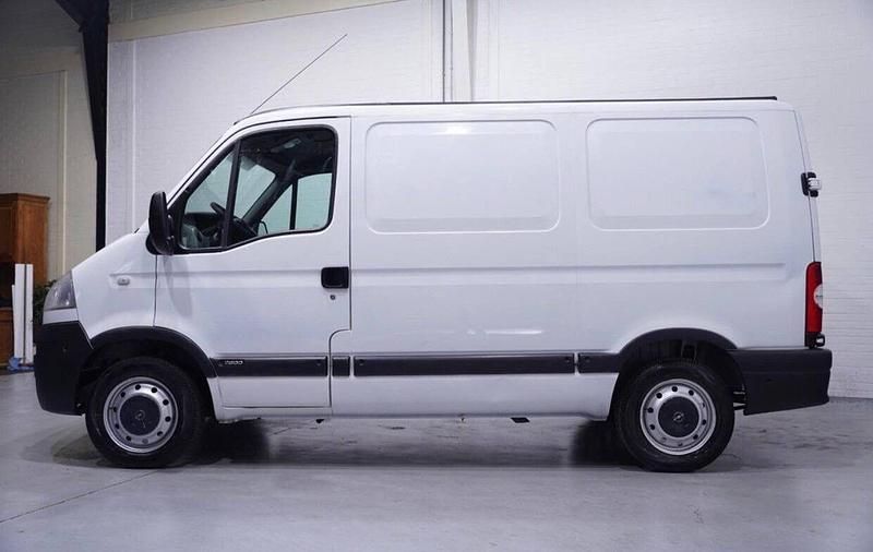 Gebraucht Opel Movano 116 PS (85 kW) 2005 Weiß Van