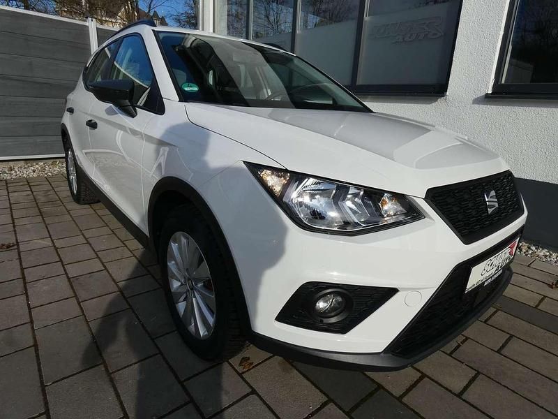 Gebraucht Seat Arona Reference 95 PS (69 kW) 2020 "candy" weiss SUV