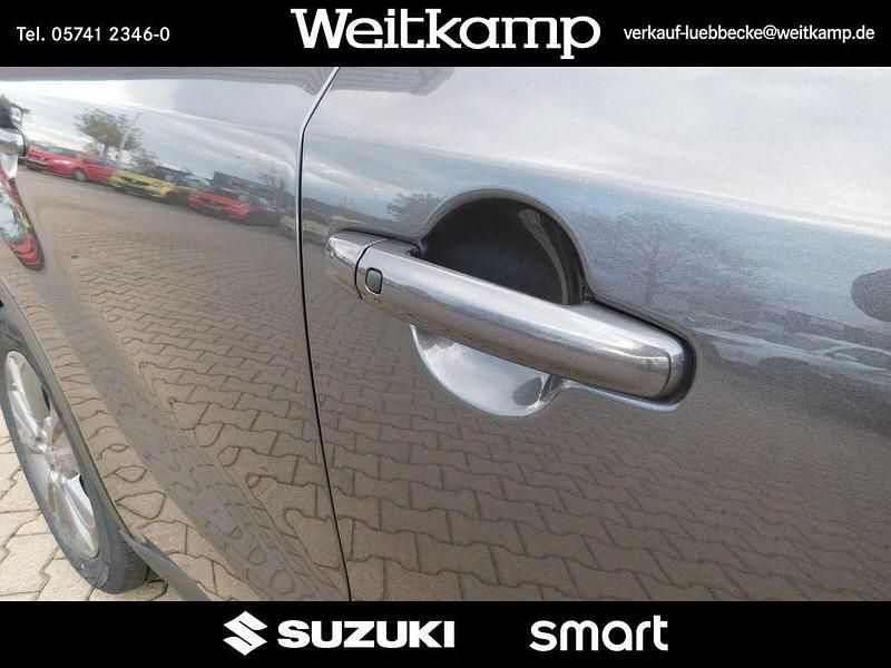 Neu Suzuki Vitara Club 110 PS (80 kW) 2026 Grau SUV
