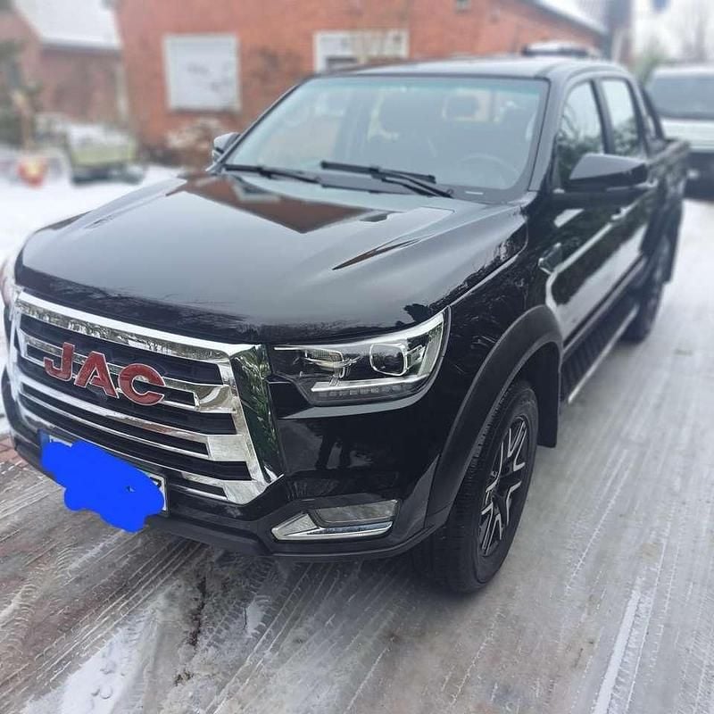 Schwarz Gebraucht 2023 JAC JS8 SUV | 24.500 € (Fairer Preis) - Bild 1/4