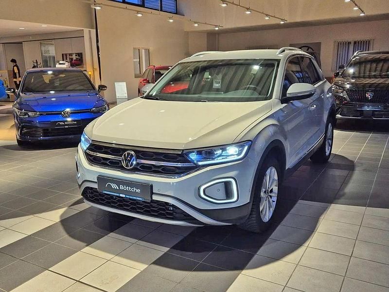 Gebraucht VW T-Roc Style 116 PS (85 kW) 2025 Ascotgrau SUV