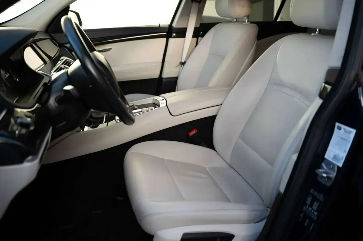 Gebraucht BMW 520 184 PS (135 kW) 2016 Blau Limousine