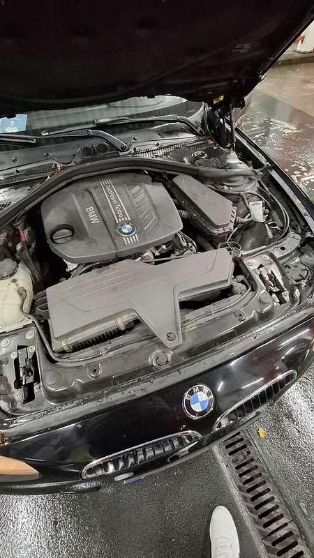 Gebraucht 2012 BMW 118 Sport Line Kleinwagen | 8.000 € (Teuer) - Bild 1/4