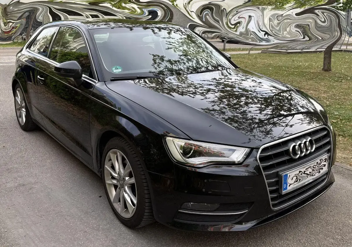 Gebraucht Audi A3 Ambition 125 PS (91 kW) 2012 Schwarz Kleinwagen