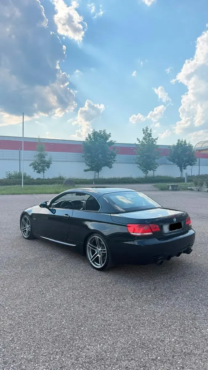 Gebraucht BMW 325 Cabriolet Performance 218 PS (160 kW) 2008 Schwarz Cabrio