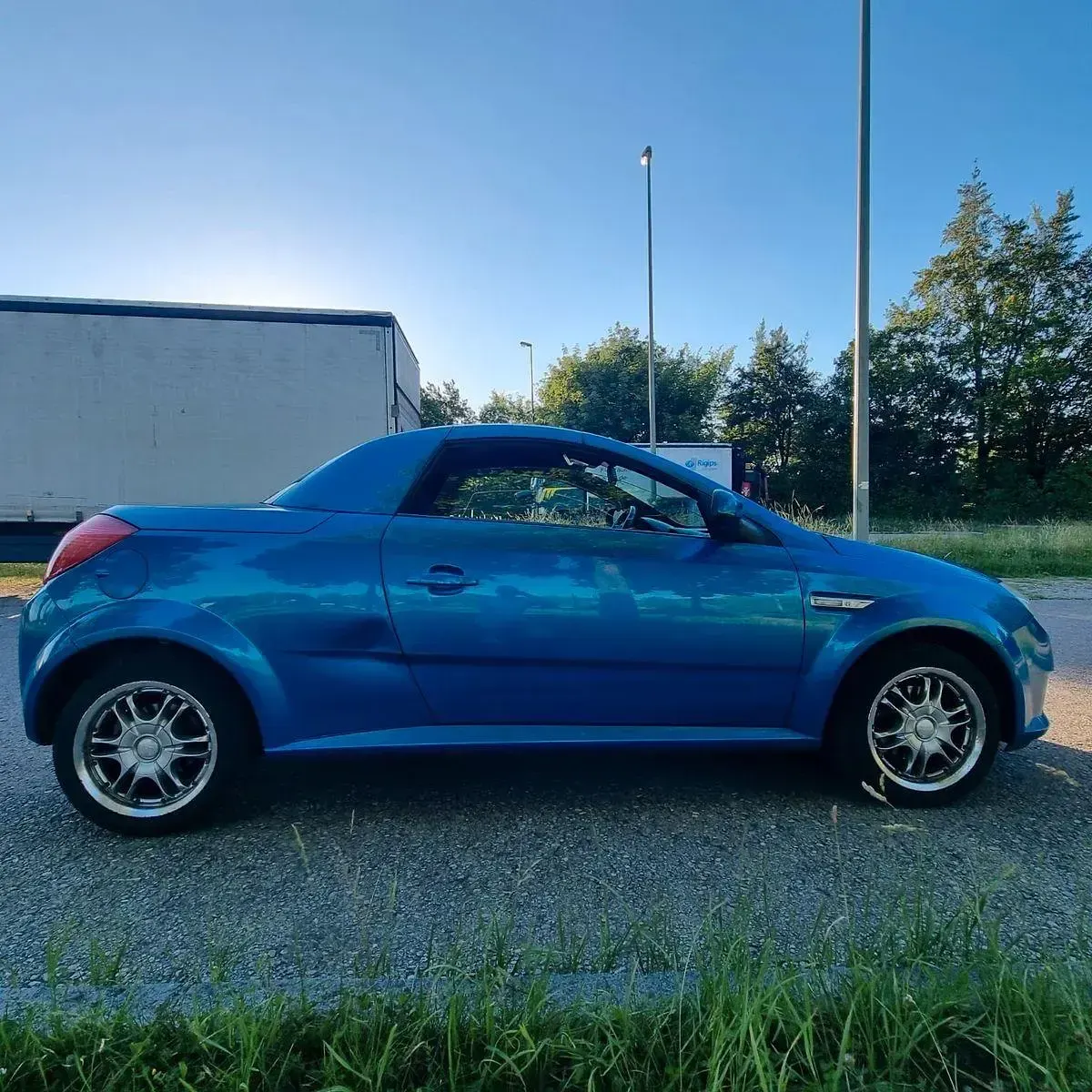Gebraucht Opel Tigra Sport 125 PS (91 kW) 2006 Blau Cabrio