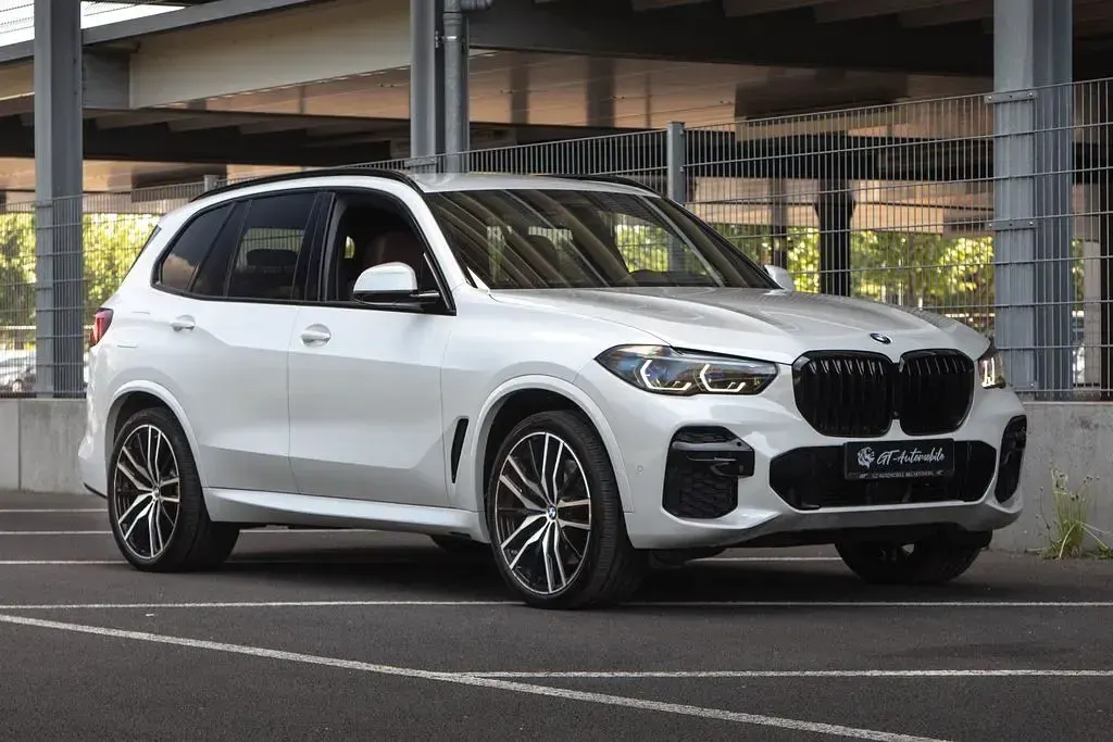 Gebraucht BMW X5 M Sport 340 PS (250 kW) 2022 Weiß SUV