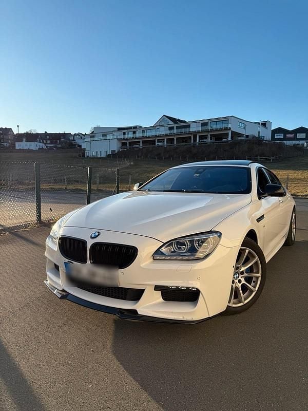 Weiß Gebraucht 2014 BMW 640 M Sport Coupé | 31.500 € - Bild 1/4