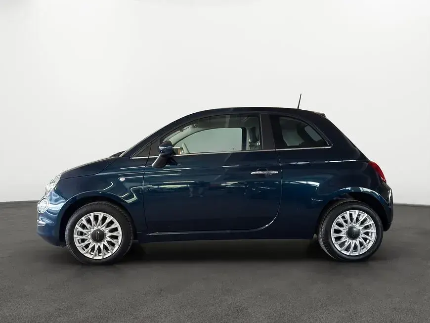 Gebraucht Fiat 500 Dolcevita 69 PS (50 kW) 2024 Dipinto di blu blau metallic Limousine
