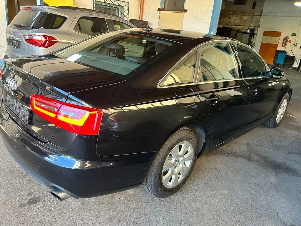 Gebraucht Audi A6 Business 204 PS (150 kW) 2014 Schwarz Limousine
