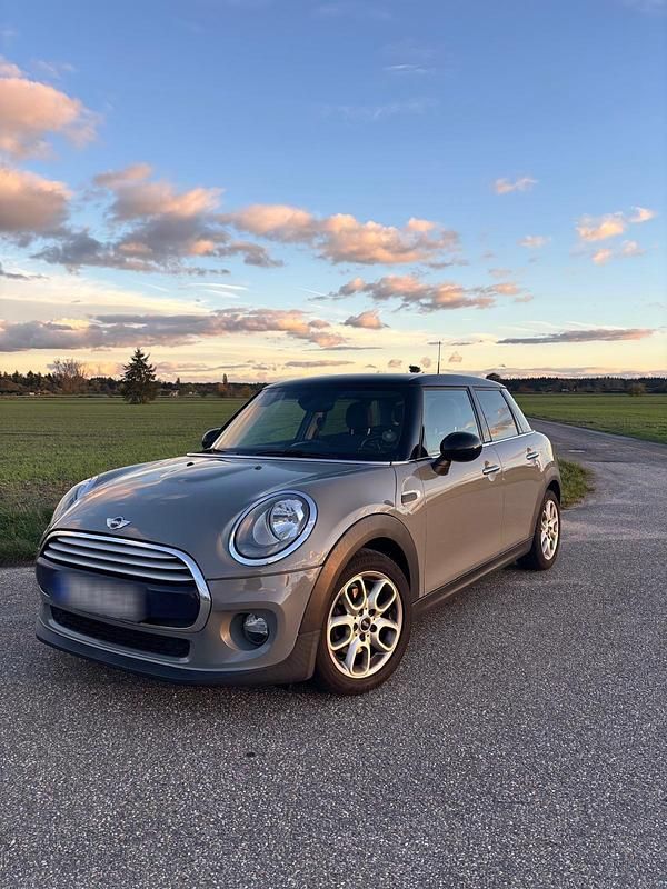 Gebraucht Mini Cooper D 116 PS (85 kW) 2015 Grau Kleinwagen