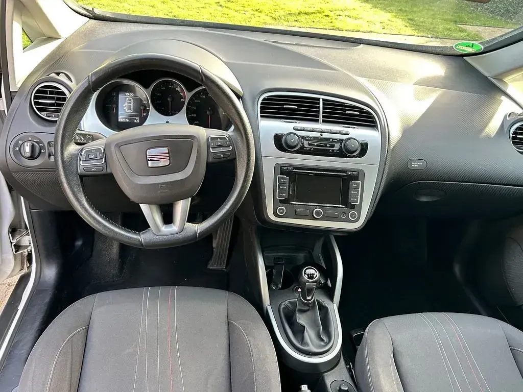 Gebraucht Seat Altea Copa 105 PS (77 kW) 2013 Weiß Limousine