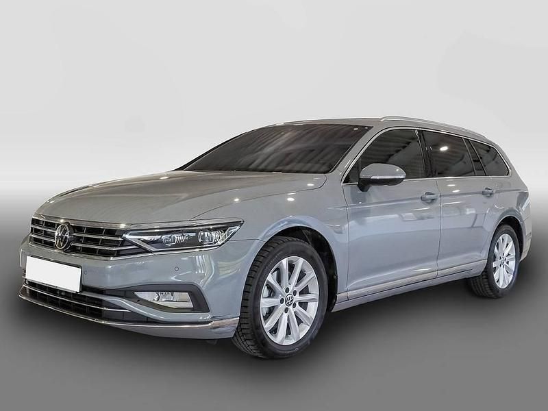 Grau Gebraucht 2024 VW Passat Elegance Kombi | 34.220 € (Teuer) - Bild 1/4