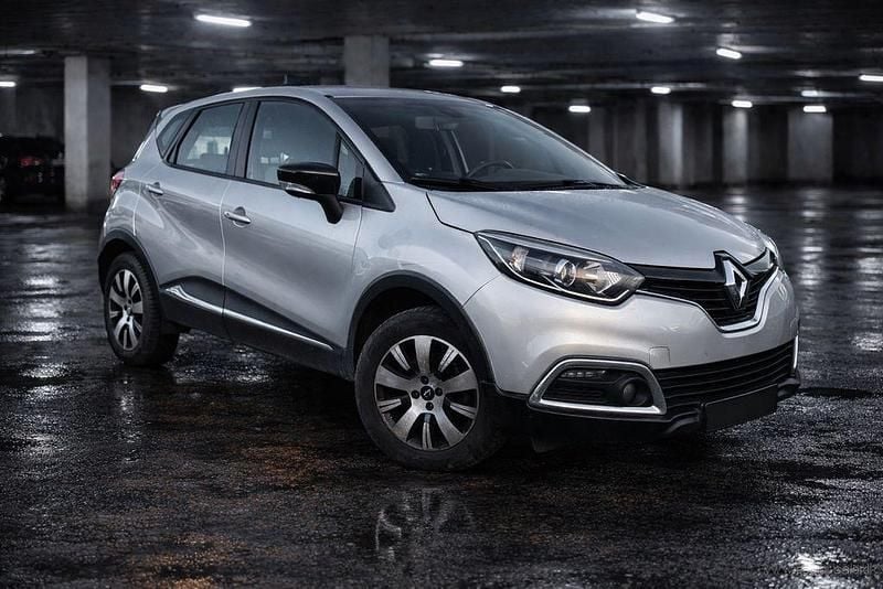 Gebraucht Renault Captur 118 PS (86 kW) 2016 Silber SUV