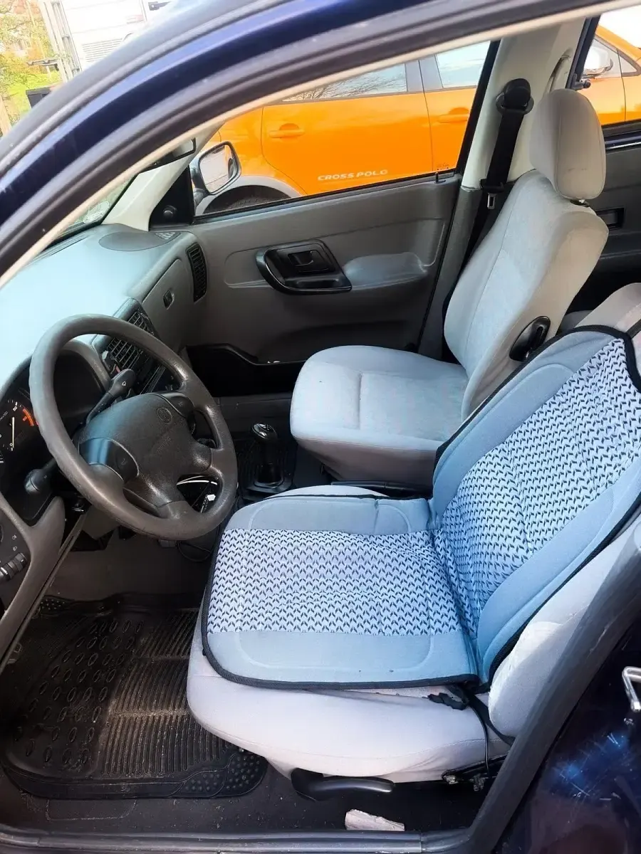 Używany VW Caddy 75 KM (55 kW) 1999 Niebieski Minivan