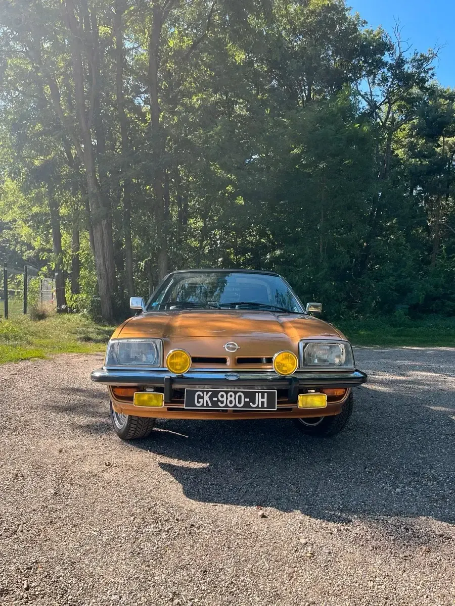 Używany Opel Manta S 75 KM (55 kW) 1976 Coupe