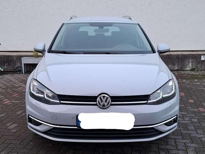 Gebraucht VW Golf VII 116 PS (85 kW) 2017 Weiß Kombi