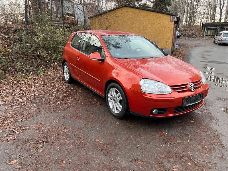 Gebraucht VW Golf IV 102 PS (75 kW) 2006 Orange Limousine
