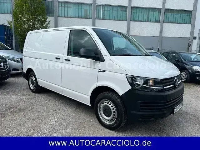 Gebraucht VW Transporter 102 PS (75 kW) 2018 Weiß Van