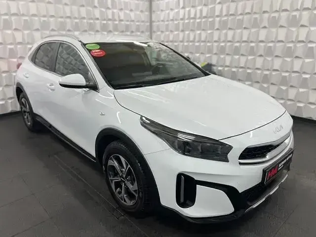 Gebraucht Kia XCeed Edition 7 120 PS (88 kW) 2023 Weiß SUV